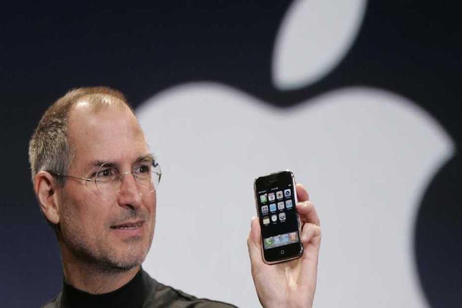 Steve Jobs primer iPhone y transformación digital