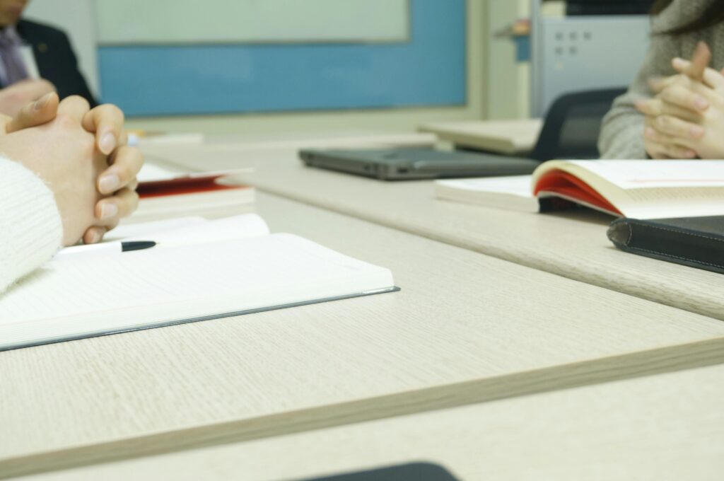 Los 7 riesgos de la IA: por qué el enfoque modelo a modelo limita a la empresa 1 Los 7 principales riesgos de la IA