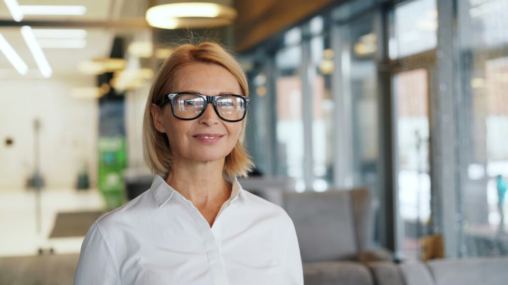Qué es SaaS y cómo aplicarlo a plataformas de IA en empresas medianas