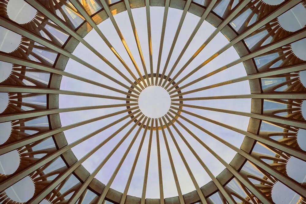 arquitectura gobernanza ia en bpo 999x666 1