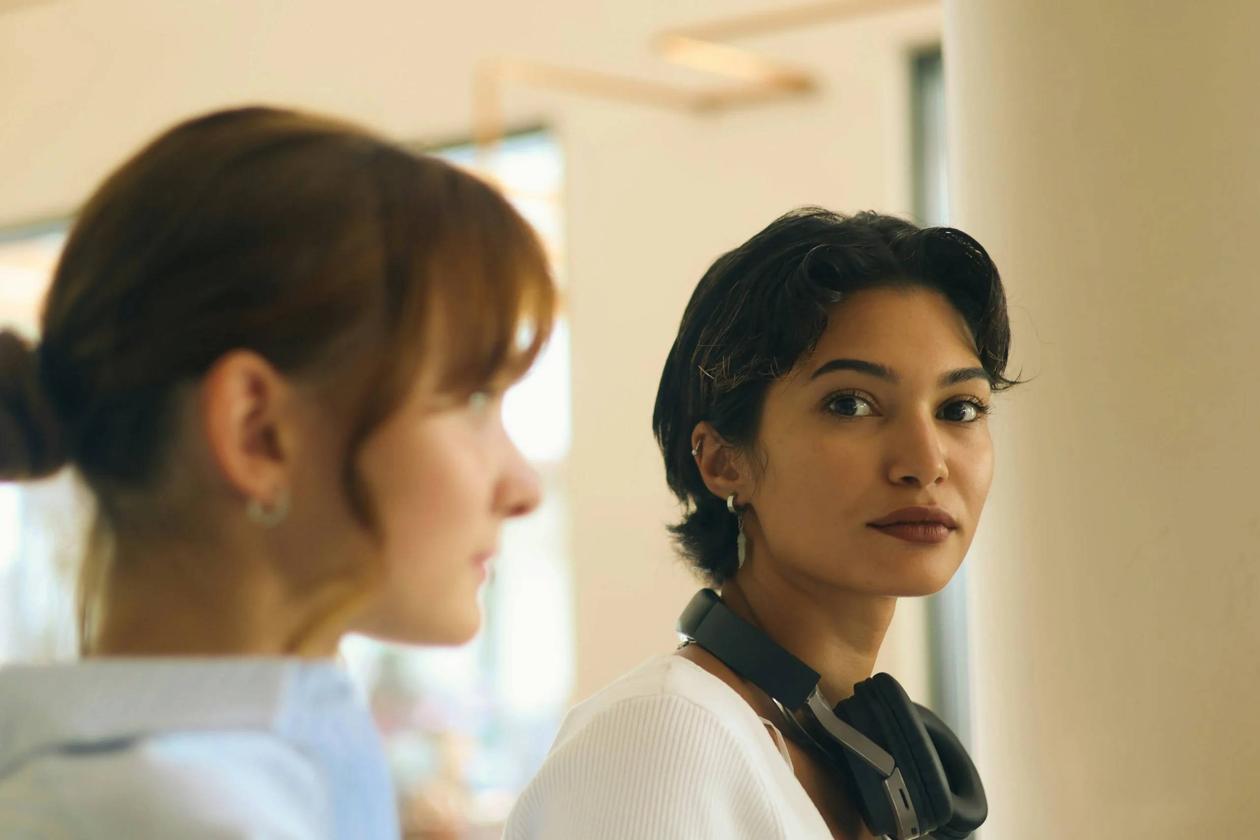 Infraestructura de datos que representa la arquitectura estructural de atención al cliente PQR en grandes organizaciones