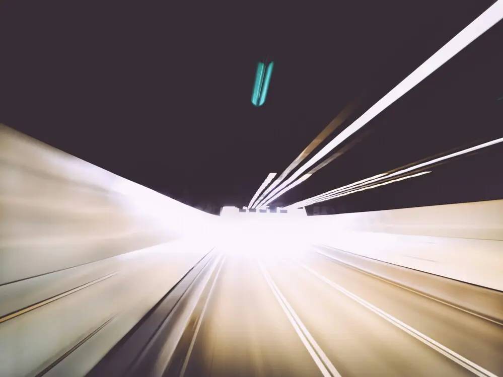 Optimización energética en entornos industriales: de la reducción de costes a la inteligencia operativa 1 Flujo de energía en optimización energética industrial